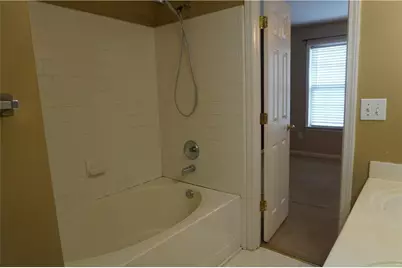 71 Highoak Drive NE #13, Marietta, GA 30066 - Photo 22