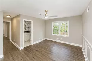 4521 S Roberts Dr, Buford, GA 30518 - Photo 8
