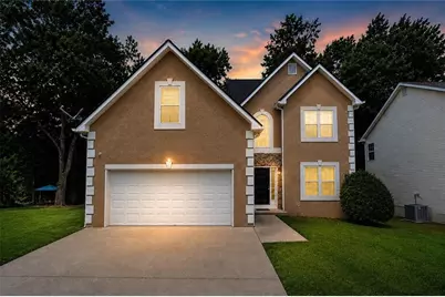 2315 Lake Royale Drive, Riverdale, GA 30296 - Photo 2