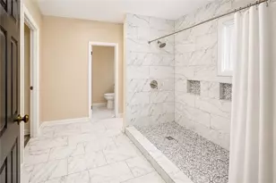 2315 Lake Royale Dr, Riverdale, GA 30296 - Photo 6
