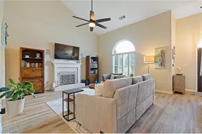 3915 Ivy Run Circle, Duluth, GA 30096 - Photo 4