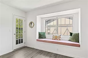 6851 Roswell Rd, Sandy Springs, GA 30328 - Photo 8