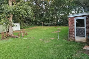 406 Cherry St, Thomaston, GA 30286 - Photo 14