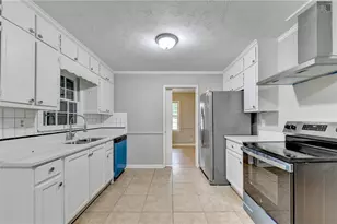 759 Springwood Dr NW, Lilburn, GA 30047 - Photo 12