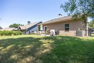 429 Hawthorne Ridge Cir, Dallas, GA 30132 - Photo 36