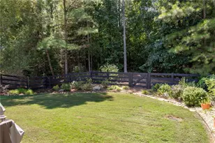 429 Hawthorne Ridge Cir, Dallas, GA 30132 - Photo 8