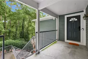1362 Keys Lake Dr NE, Atlanta, GA 30319 - Photo 4