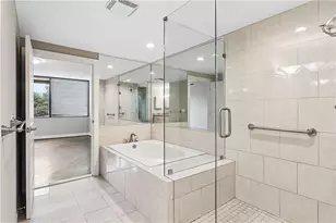 700 Park Regency Pl NE, Atlanta, GA 30326 - Photo 20