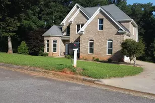 318 Waterford Cir, Cornelia, GA 30531 - Photo 1