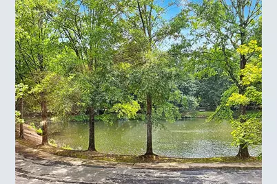 1800 Clairmont Lake #A204, Decatur, GA 30033 - Photo 2