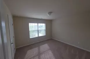 3877 Makeover Ct, South Fulton, GA 30349 - Photo 4