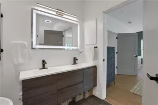1956 Baker Rd NW, Atlanta, GA 30318 - Photo 40
