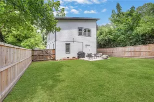 1956 Baker Rd NW, Atlanta, GA 30318 - Photo 58