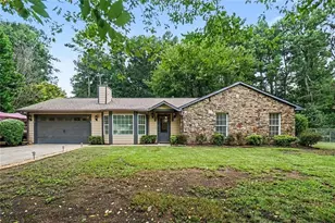 2713 Post Oak Dr, Marietta, GA 30062 - Photo 1