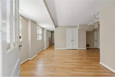 76 Peachtree Hills Avenue NE, Atlanta, GA 30305 - Photo 30
