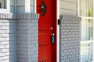 2206 Columbia Dr, Decatur, GA 30032 - Photo 2