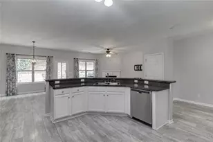 5854 Bridgeport Ct, Flowery Branch, GA 30542 - Photo 8