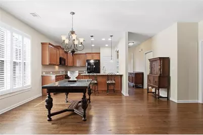 125 Chestnut Drive, Canton, GA 30114 - Photo 2