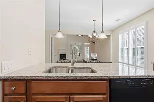 125 Chestnut Dr, Canton, GA 30114 - Photo 10