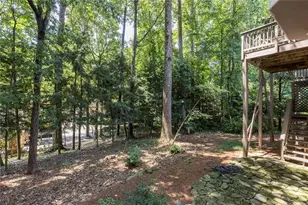 450 Greenlaurel Dr NE, Sandy Springs, GA 30342 - Photo 38