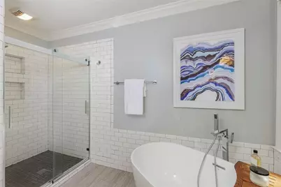 450 Greenlaurel Drive NE, Sandy Springs, GA 30342 - Photo 18
