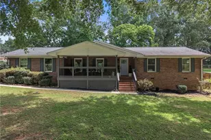 512 Mason Dr, Canton, GA 30115 - Photo 1