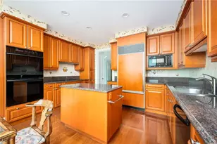 750 Park Ave NE, Atlanta, GA 30326 - Photo 8