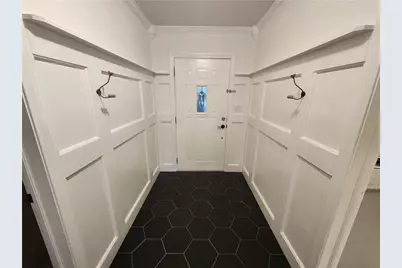 2348 Clairmont Road NE, Atlanta, GA 30329 - Photo 10