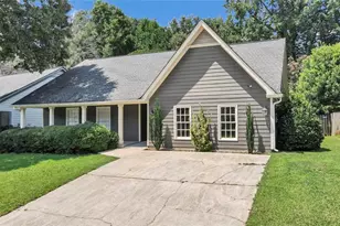 4670 Sengen Trce, Alpharetta, GA 30022 - Photo 6