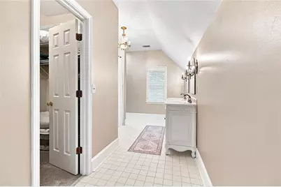 7560 Bridgegate Court, Sandy Springs, GA 30350 - Photo 48
