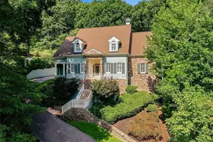 7560 Bridgegate Ct, Sandy Springs, GA 30350 - Photo 1