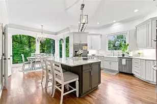 7560 Bridgegate Ct, Sandy Springs, GA 30350 - Photo 26
