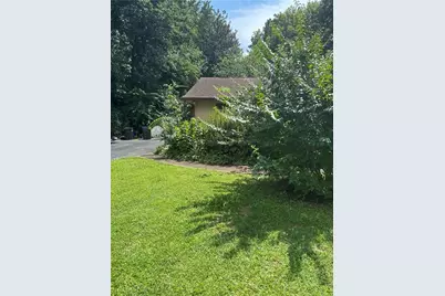 490 Coleman Drive, Roswell, GA 30075 - Photo 2
