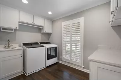 4795 Cherrywood Lane, Atlanta, GA 30342 - Photo 22