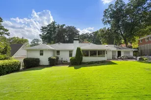 4795 Cherrywood Ln, Atlanta, GA 30342 - Photo 46