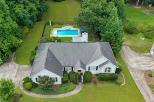 195 Galway Bend, Tyrone, GA 30290 - Photo 2