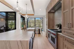 179 Meadow Dr, Alpharetta, GA 30009 - Photo 16
