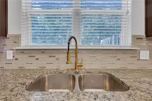 2662 Stonekey Bend, Lithonia, GA 30058 - Photo 12