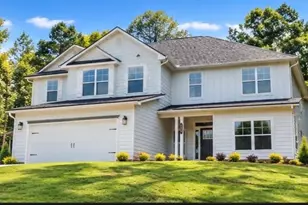 203 Blackberry Ct, Pendergrass, GA 30567 - Photo 1