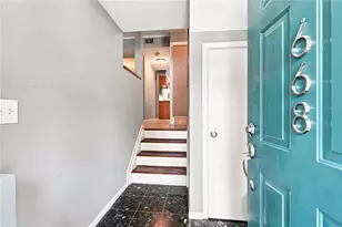 668 Stratford Green, Avondale Estates, GA 30002 - Photo 2