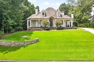 1820 Hadfield Blvd, Roswell, GA 30075 - Photo 2