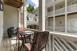 1377 Village Park Dr NE, Atlanta, GA 30319 - Photo 12