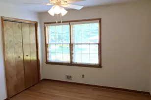 1321 Mary Dale Dr, Lilburn, GA 30047 - Photo 18