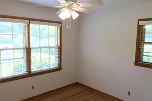 1321 Mary Dale Dr, Lilburn, GA 30047 - Photo 14