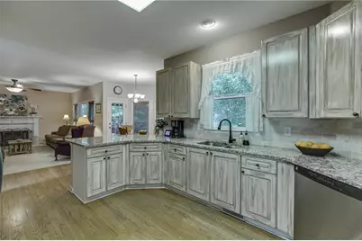651 Sweetfern Lane, Sugar Hill, GA 30518 - Photo 6