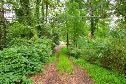 1899 Moores Mill Road NW, Atlanta, GA 30318 - Photo 10