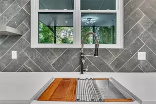 299 Flowers Pl NW, Atlanta, GA 30314 - Photo 14
