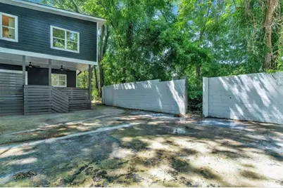 299 Flowers Place NW, Atlanta, GA 30314 - Photo 18