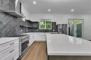 299 Flowers Pl NW, Atlanta, GA 30314 - Photo 8