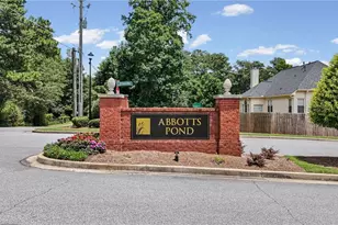 11355 Vedrines Dr, Alpharetta, GA 30022 - Photo 2